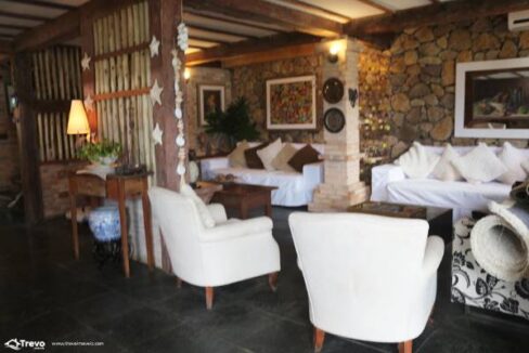 Casa-charmosa-a-venda-na-costeira-em-Ilhabela24