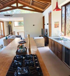 Casa-de-alto-padrão-em-Ilhabela-com-vista-para-o-mar20