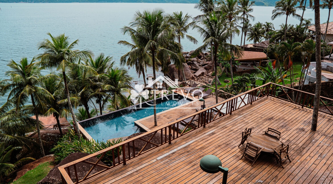 Casa-de-luxo-na-costeira-em-Ilha 62