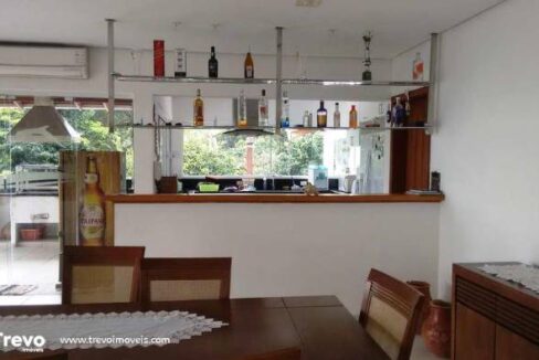 Casa-a-venda-em-Ilhabela-proximo-a-natureza8