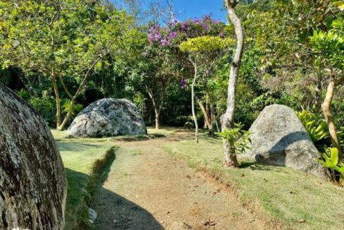 Terreno-a-venda-em-condominio-de-luxo2