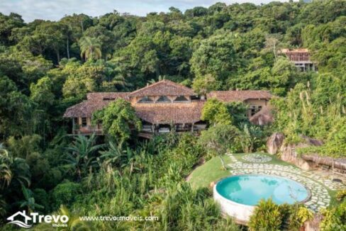 Casa-charmosa-de-luxo-a-venda-em-Ilhabela