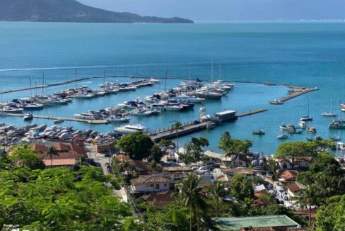 Casa-a-venda-em-Ilhabela-com-vista-para-ao-mar6