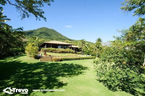 Casa-de-luxo-a-venda-na-costeira-em-Ilhabela19-2