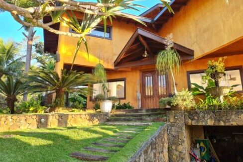 Casa-luxuosa-a-venda-em-Ilhabela24