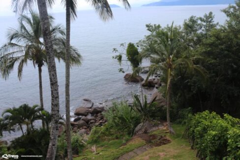 casinha-charmosa-na-costeira-em-ilhabela3