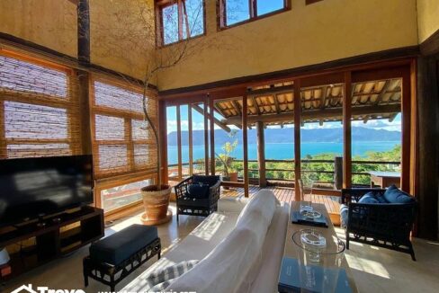 Casa-conchegante-a-venda-em-Ilhabela6