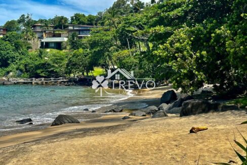 casa-de-luxo-frente-ao-mar-em-ilhabela53