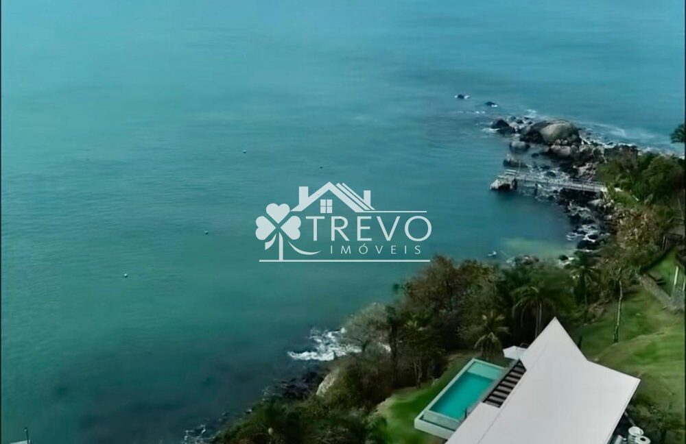 casa-de-luxo-frente-ao-mar-em-ilhabela54