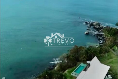 casa-de-luxo-frente-ao-mar-em-ilhabela54