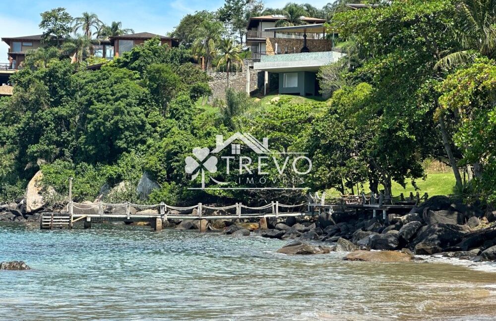 casa-de-luxo-frente-ao-mar-em-ilhabela57