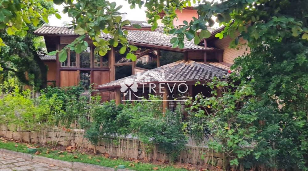 casa-pe-na-areia-em-ilhabela