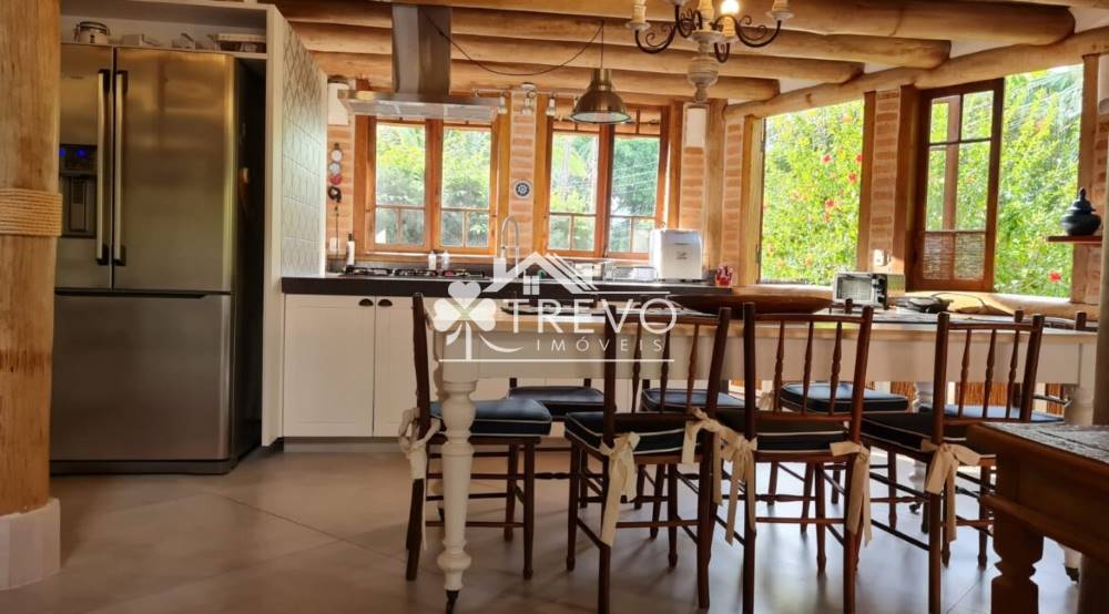 casa-pe-na-areia-em-ilhabela17