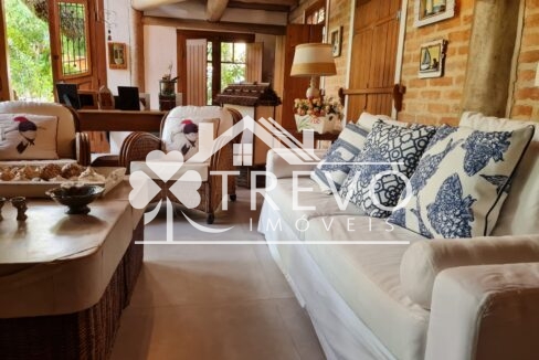 casa-pe-na-areia-em-ilhabela27