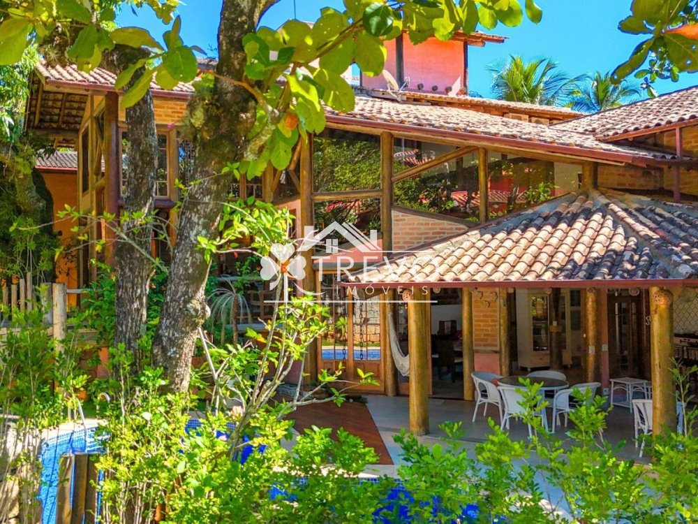 Casa pe na areia em Ilhabela
