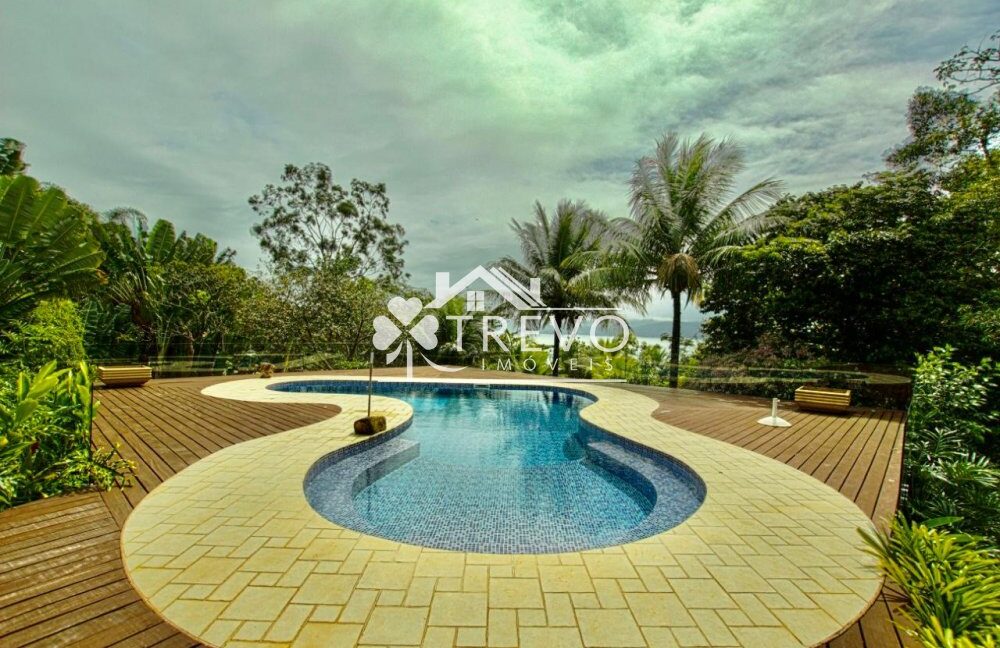 Casa-charmosa-em-condomínio-fechado10