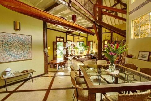 Casa-charmosa-em-condomínio-fechado17