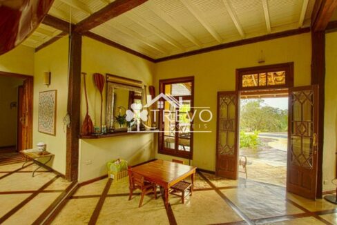 Casa-charmosa-em-condomínio-fechado23