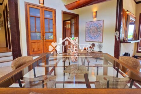 Casa-charmosa-em-condomínio-fechado27