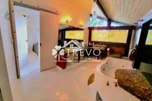 Casa-a-venda-em-Ilhabela-com-vista-panorâmica-para-o-mar18