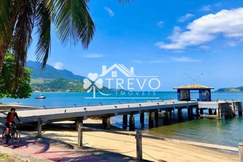 Casa-a-venda-em-Ilhabela-com-vista-panorâmica-para-o-mar19