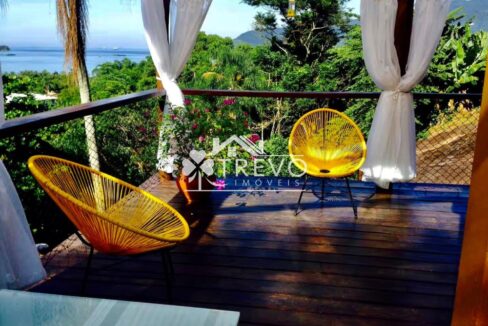 Casa-a-venda-em-Ilhabela-com-vista-panorâmica-para-o-mar5