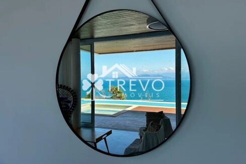 Casa-a venda-em Ilhabela-em- condominio-pe-na-reia12