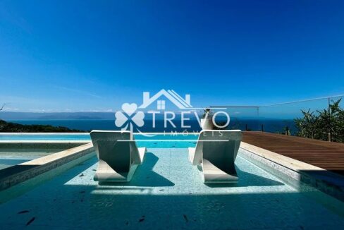 Casa-a venda-em Ilhabela-em- condominio-pe-na-reia4