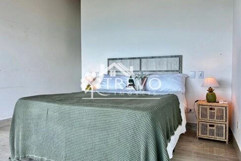 Casa-a venda-em Ilhabela-em- condominio-pe-na-reia47