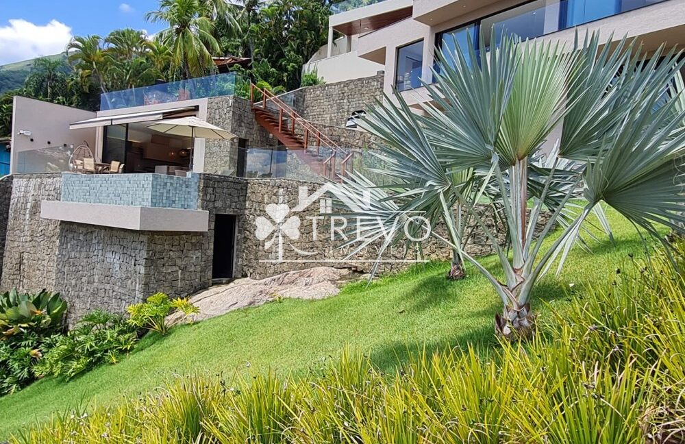 Casa-moderna-a-venda-em-ilhabela39