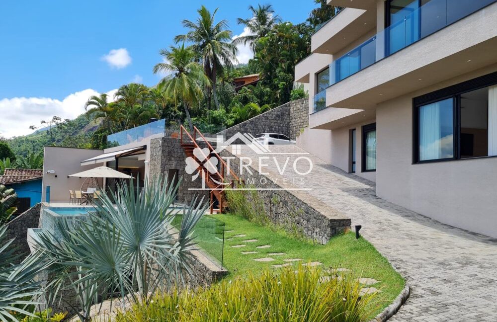 Casa-moderna-a-venda-em-ilhabela42