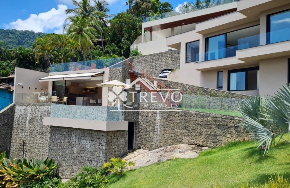 Casa-moderna-a-venda-em-ilhabela47