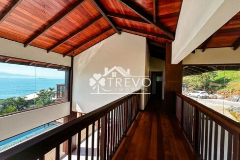 casa-pe-na-areia-em-ilhabela14