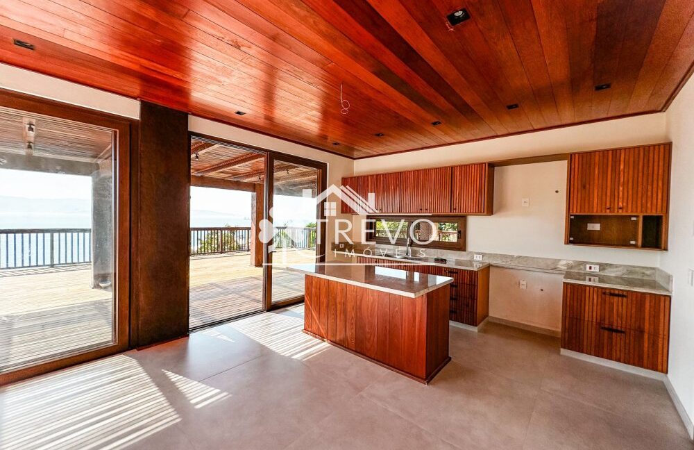 casa-pe-na-areia-em-ilhabela22