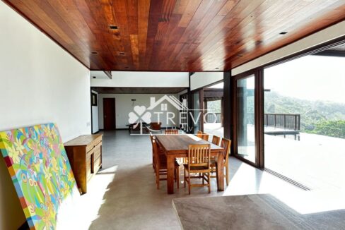 casa-pe-na-areia-em-ilhabela23