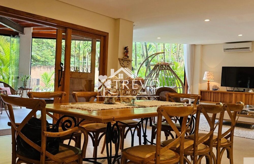 Casa-Charmosa-em-Condomínio-fechado27 (2)