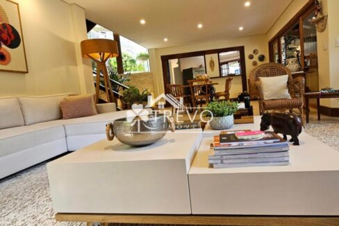 Casa-Charmosa-em-Condomínio-fechado30