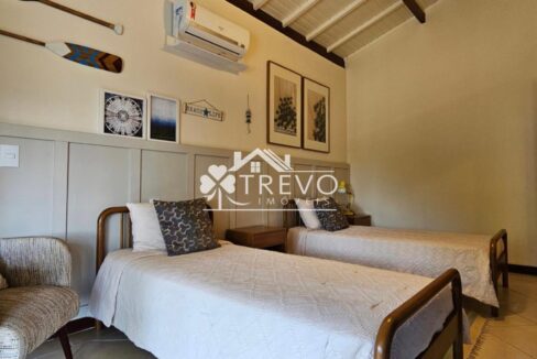 Casa-Charmosa-em-Condomínio-fechado45