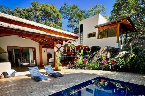 Casa-nova-em-condominio-fechado