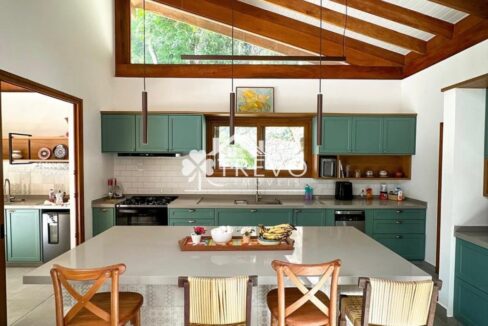 Casa-nova-em-condominio-fechado38