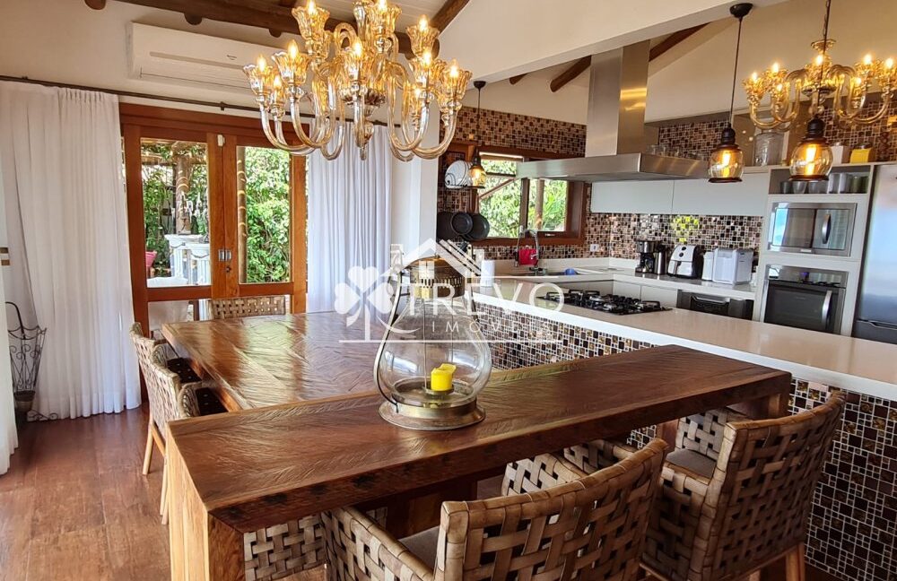 Casa-luxuosa-a-venda-em-Ilhabela13