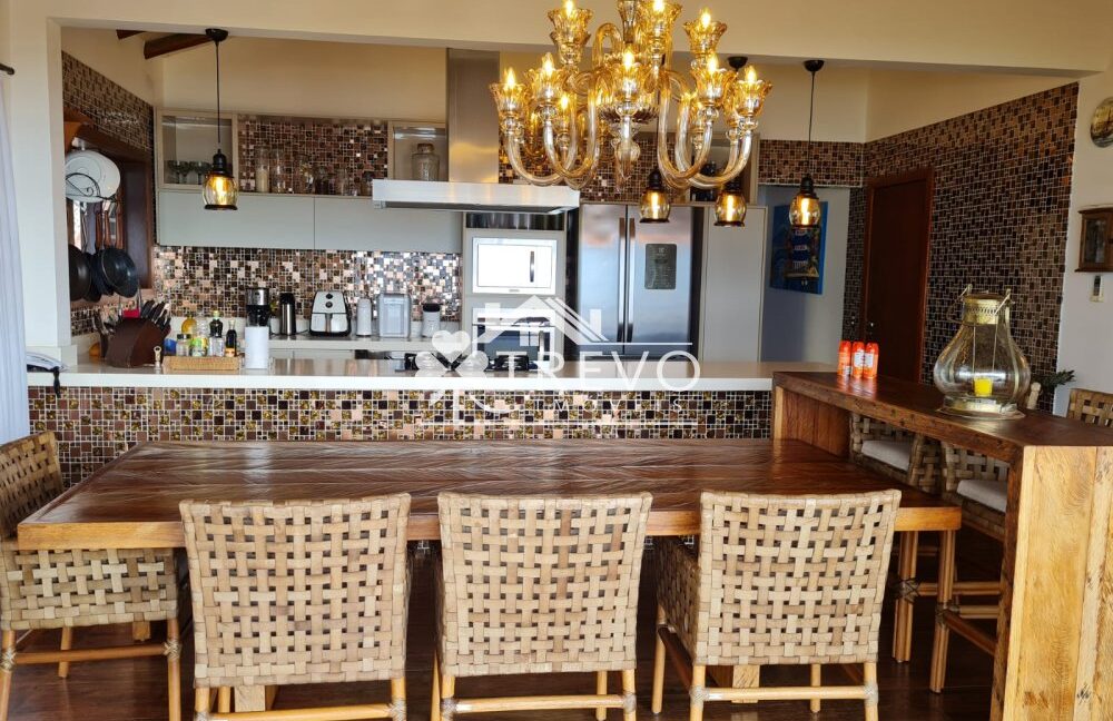 Casa-luxuosa-a-venda-em-Ilhabela16