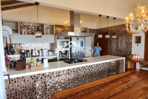 Casa-luxuosa-a-venda-em-Ilhabela21