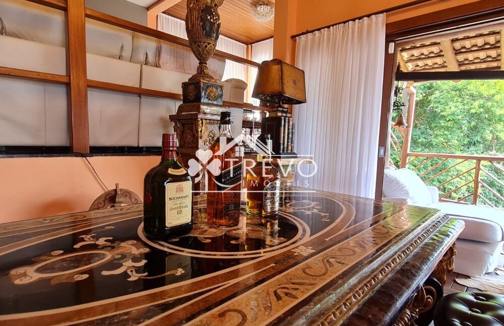 Casa-luxuosa-a-venda-em-Ilhabela32