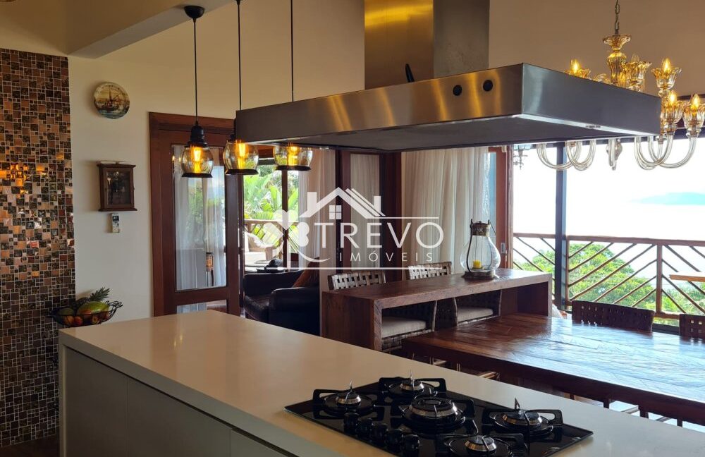 Casa-luxuosa-a-venda-em-Ilhabela33