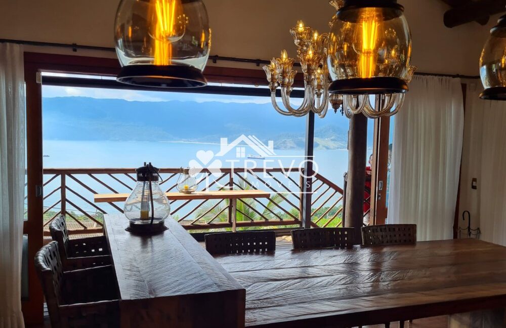 Casa-luxuosa-a-venda-em-Ilhabela36