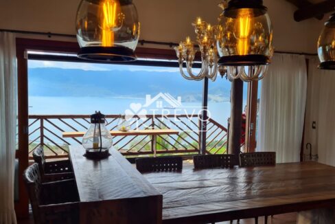 Casa-luxuosa-a-venda-em-Ilhabela36