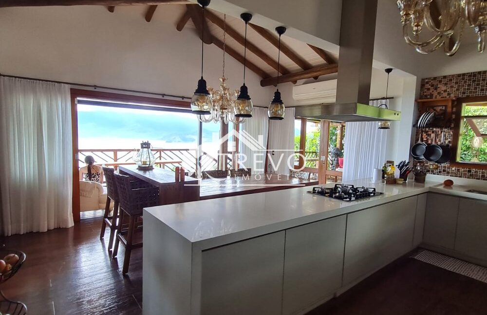 Casa-luxuosa-a-venda-em-Ilhabela47