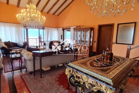 Casa-luxuosa-a-venda-em-Ilhabela6
