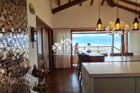 Casa-luxuosa-a-venda-em-Ilhabela8